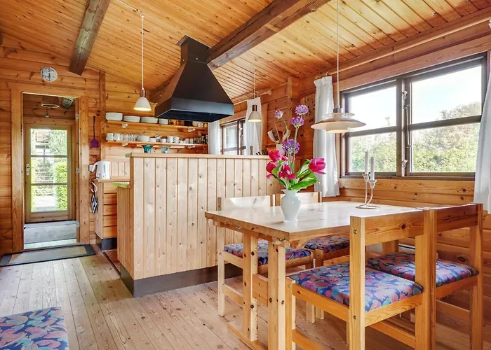 Gudmunde - 200m From The Sea By Interhome *