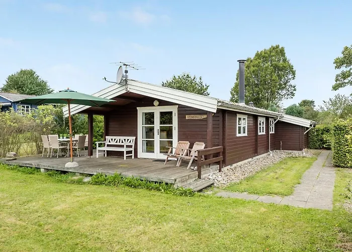 Gudmunde - 200m From The Sea By Interhome *